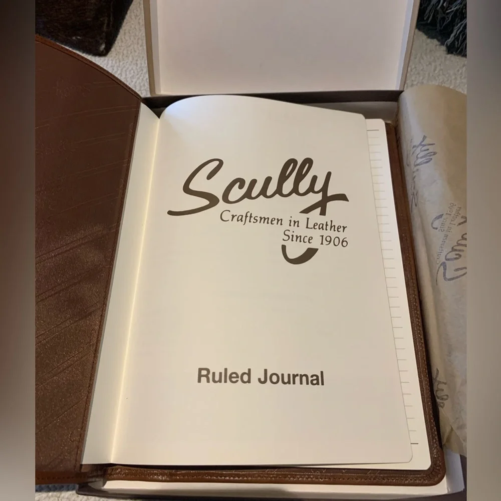 NEW Scully 🐴Leather Journal in Box!!!!💕